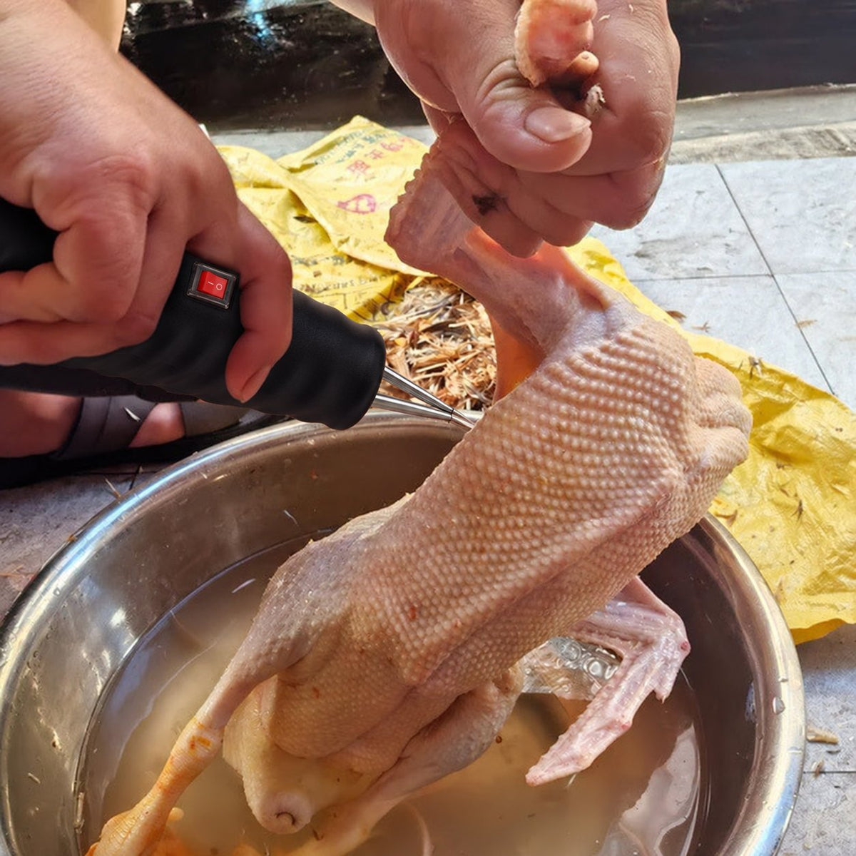 Desplumadora eléctrica de mano Orvenisa